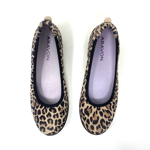 Aravon Abbey leather Ballet Flats Leopard Print WIDE - Picture 5 of 7
